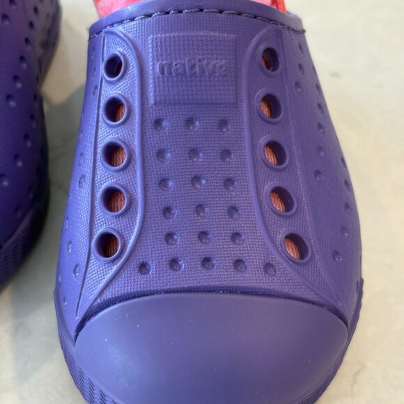 New with Tags ($60) Native Jefferson Cozy Pink and Purple Slide on Shoes- Size 4 - Picture 7 of 8